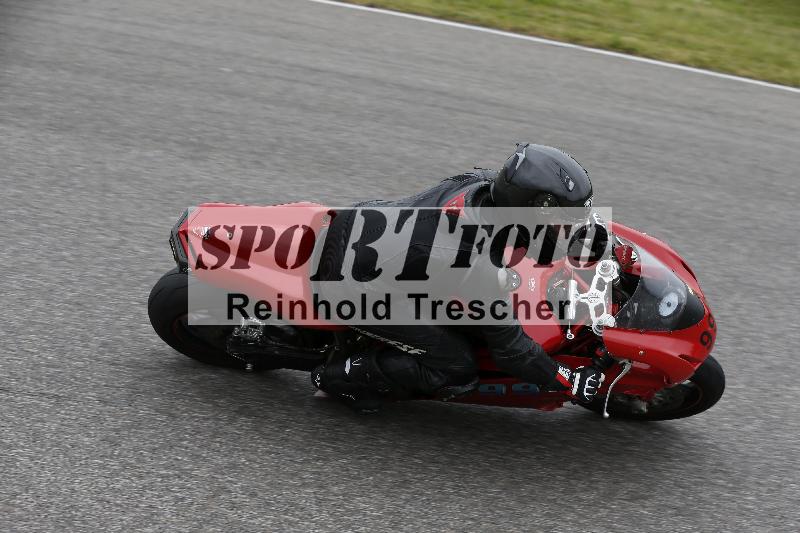 /Archiv-2024/13 22.04.2024 Plüss Moto Sport ADR/Einsteiger/999